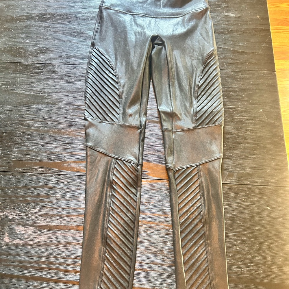 SPANX Shiny Black Leggings